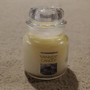 Steamed vanilla milk yankee candle